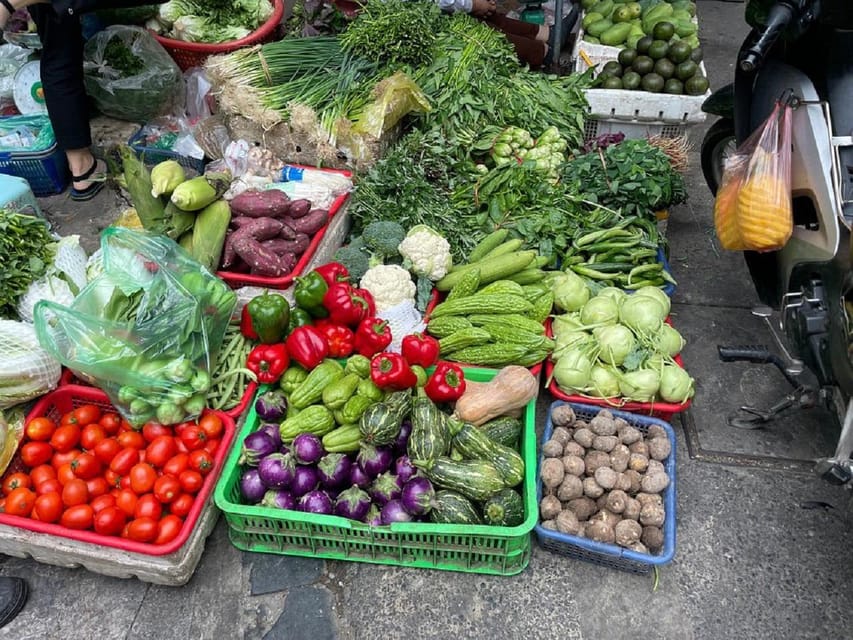 HCMc:Vietnamese Cooking Class with Local market tour & Meal - The market visit and the freshness question