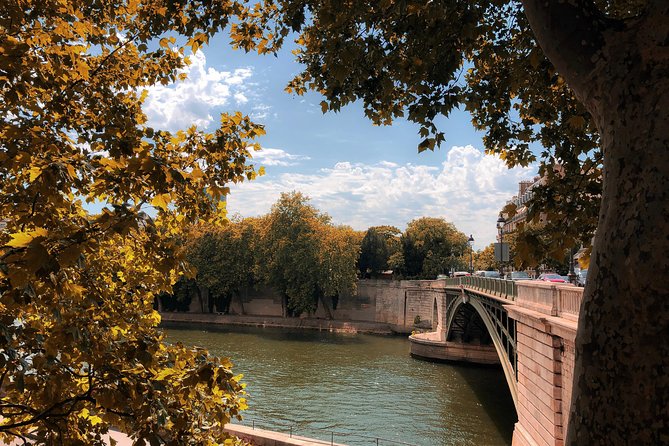 Historical Paris Walking Tour to Vibrant Food Market - Seeing the everyday side of the 12th arrondissement