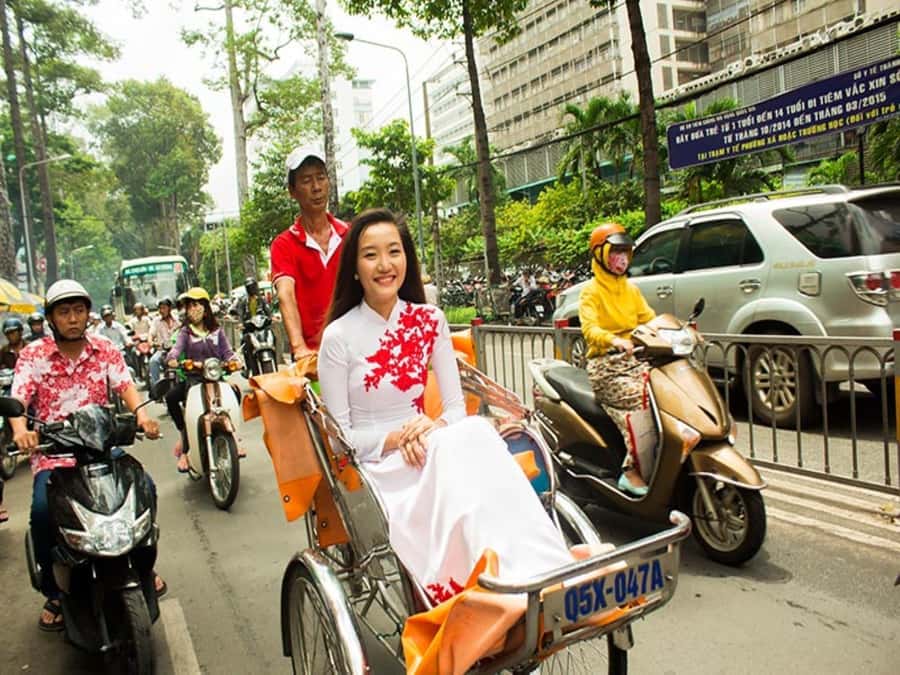 Ho Chi Minh: Authentic Market Cyclo Tour without Tour guide - Why a market tour reveals more than city sights