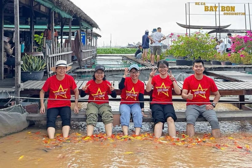 Ho Chi Minh City: 2-Day Mekong Delta & Floating Market Tour - Vinh Trang Pagoda and the first boat ride