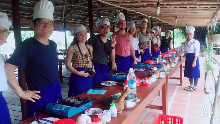 Hoi An: Bay Mau Cooking Class w/ Market & Basket Boat Option - Quick points to know