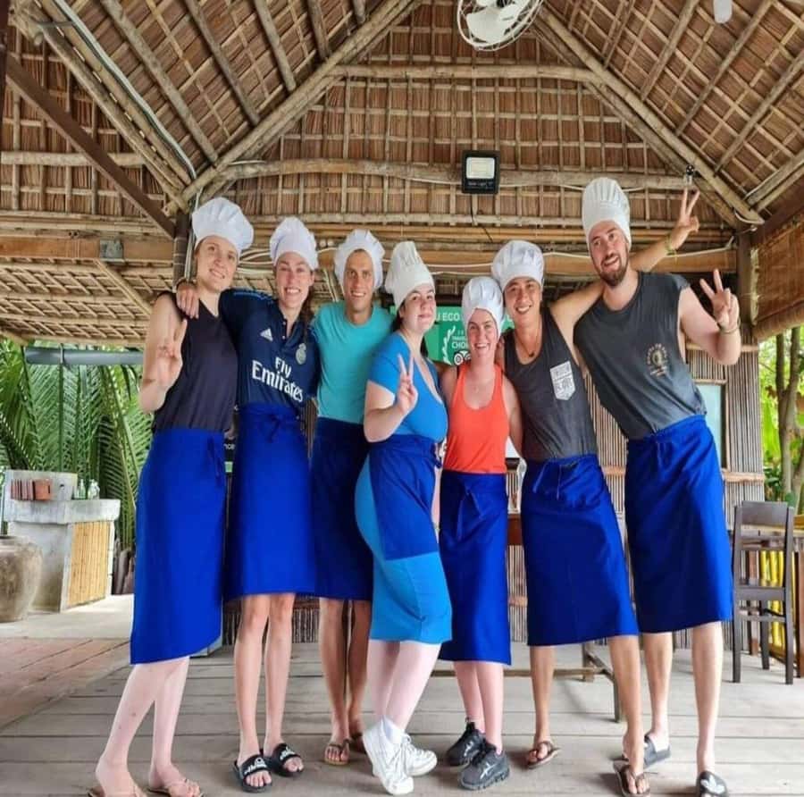 Hoi An: Bay Mau Cooking Class w/ Market & Basket Boat Option - The market option: useful, but timing matters