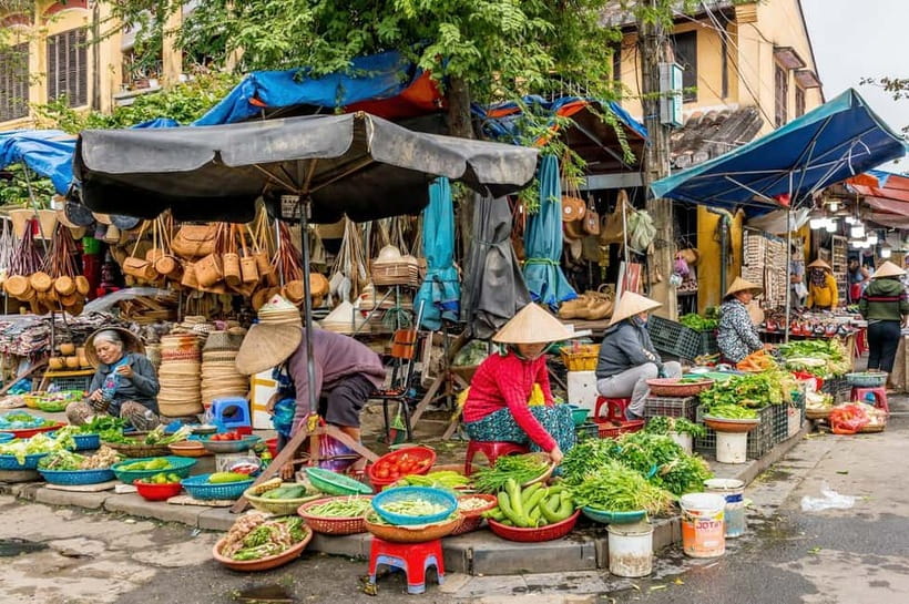 Hoi An: Cooking Class with Exploring Hoi An Market - Cooking, then eating your own lunch or dinner