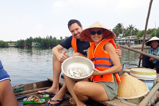Hoi An Eco Tour Cooking Class & Fishing (Local market,basket boat,learn cooking) - Shopping for ingredients at Hoi An’s local market
