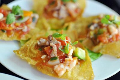 Hoi An Night Market – Ancient Town street food tours by Night