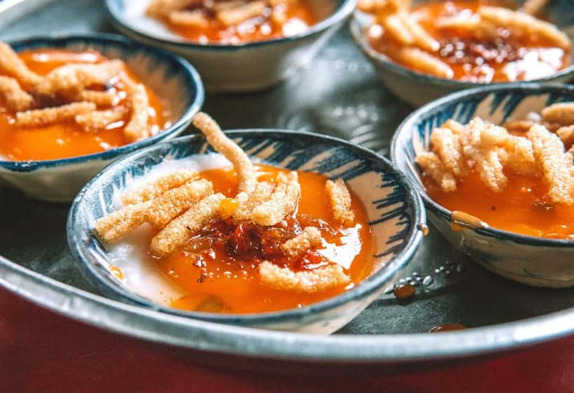 Hoi An Street Food, night market and lantern boat ride - The Hoi An Foods You Will Actually Try
