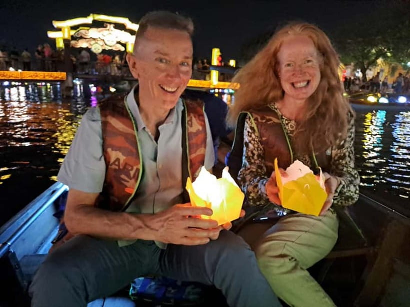 Hoi An Street Food, night market and lantern boat ride - Walking Into Hoi An Ancient Town