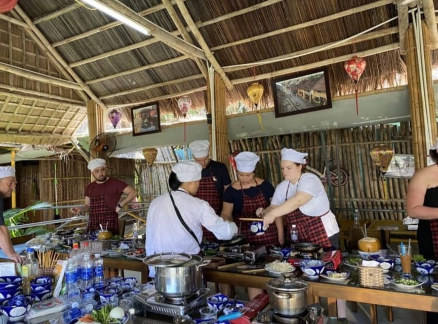 Hoi An : Vegan Cooking Class - Market & Coconut Basket Boat - Cooking in a traditional stilt house
