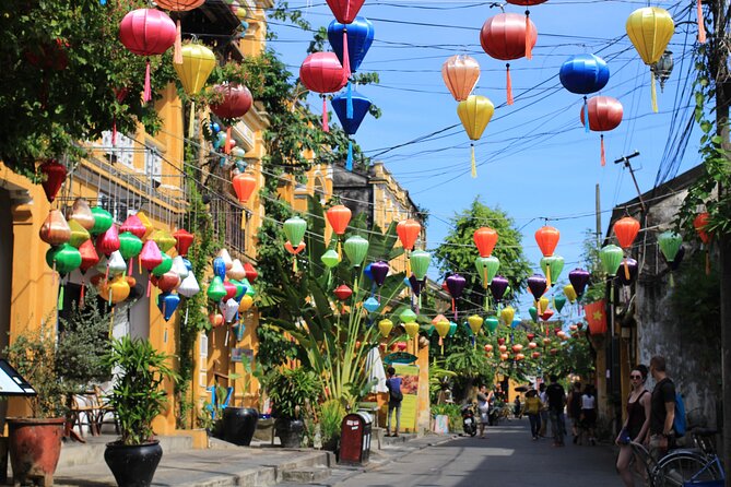 HoiAn Walking Tours Night market, Colourful Lanterns, Boat Ride - Who will enjoy this Hoi An evening?