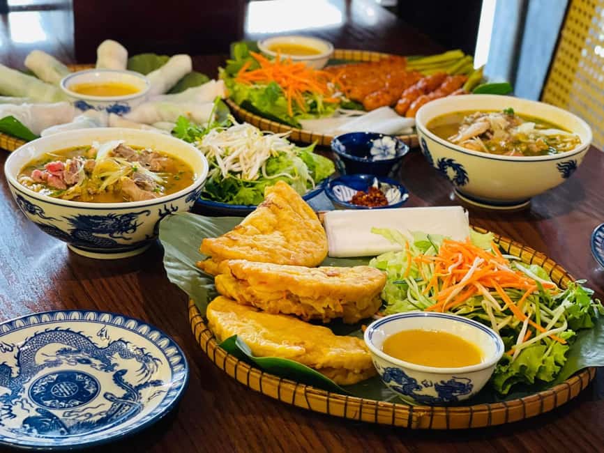 Hue City: Cyclo, Market Tour & Cooking Class at Madam Thu - Key points to know
