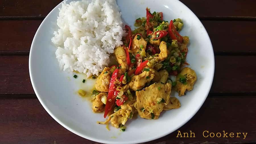 Hue Cooking Class with local-Visit market, cook local food - Why this Hue cooking class feels different