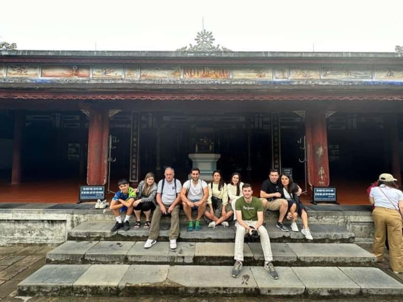 Hue: Dragon Boat Cruise, Imperial Citadel, & Market Day Trip - Guide quality and the pace of the day