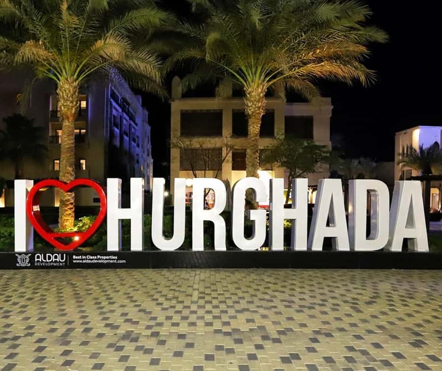 Hurghada: City Guided Tour with Local Market Stop - Who should book this Hurghada city tour?