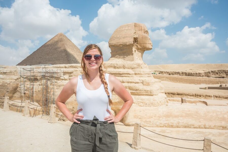 Hurghada: Giza Pyramids, Sphinx, Museum & Old Souq Day Trip - Who should book this day trip?