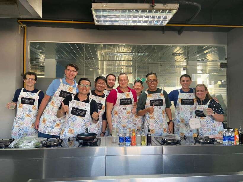 Immersive Cooking Class & Market Tour By Local Chef+Cookbook - Ben Thanh Market, from fruit stalls to fresh seafood