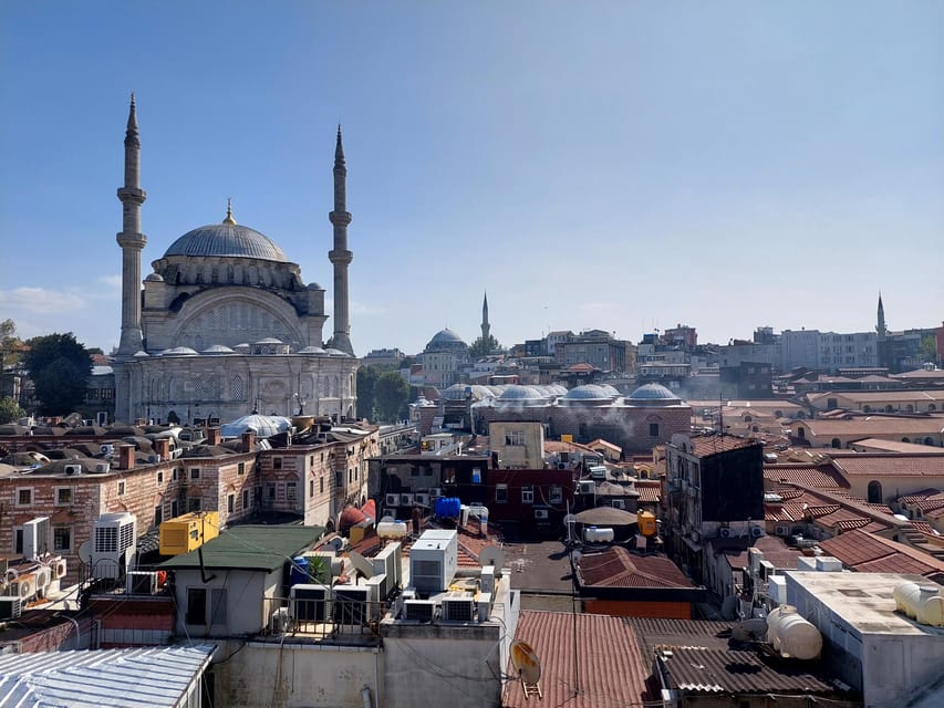 Istanbul Grand Bazaar: From Rooftops to the Secret Passages - Key points at a glance