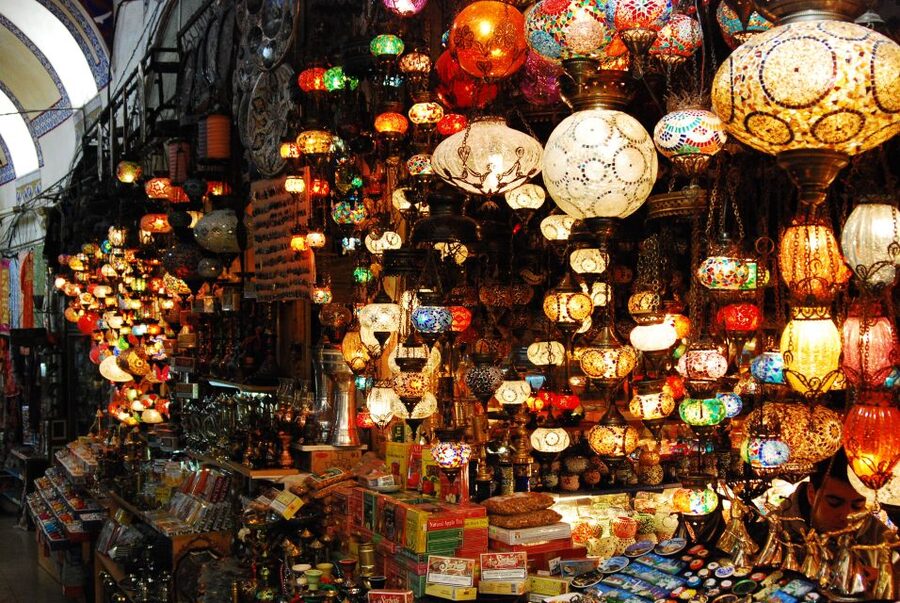 Istanbul Old City to Grand Bazaar Tour - The Blue Mosque and its Iznik tiles