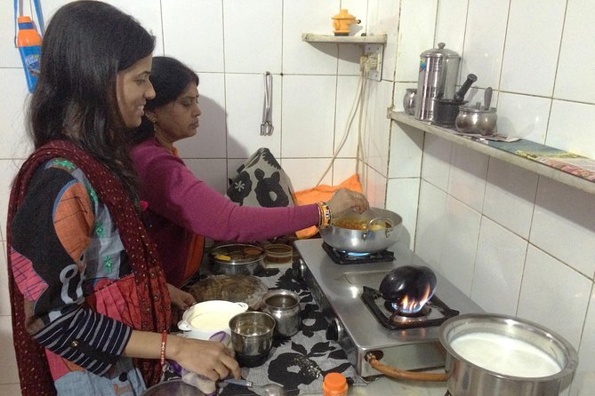 Jaipur Market Tour & Vegetarian Rajasthani Home Cooking Class - Start at Crystal Mall, then follow Jaipur’s food trail
