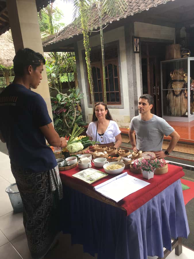 Jambangan bali cooking class with morning market tour - Pickup, preparation, and comfort