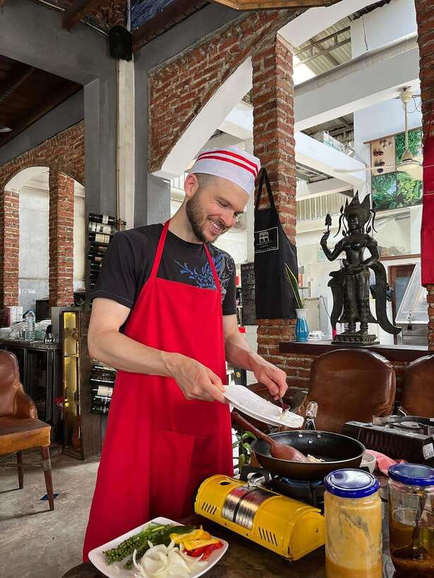 Kampot : Cooking Class in a Local Chef with Market Tour - Start at Kampot’s Local Market
