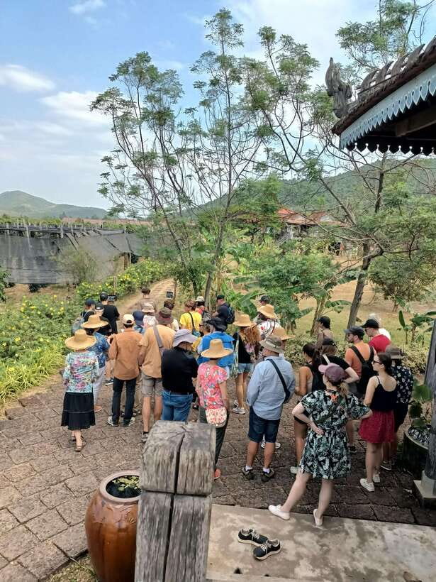 Kampot Countryside include Pepper farm,Kep crab market beach - Kep crab market and the coast