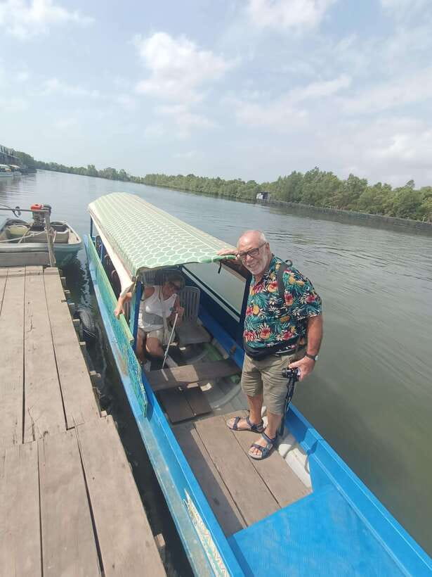 Kampot Countryside include Pepper farm,Kep crab market beach - Timing, pickup, and comfort