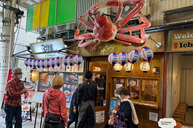 Kanazawa: 2-Hour Private Tour of Omicho Market with Tastings - Meeting your guide outside the market