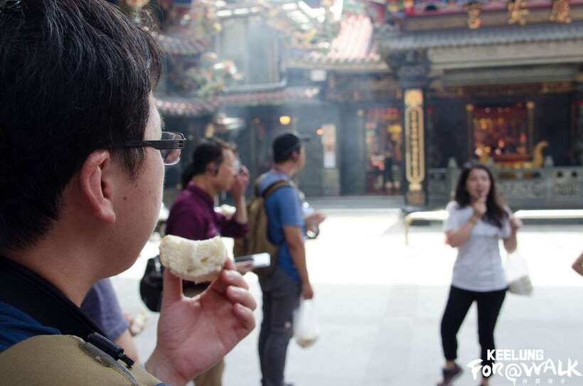 Keelung Half-Day Food Tour: Explore Day & Night Markets - Miaokou Night Market, Keelung’s main food stop