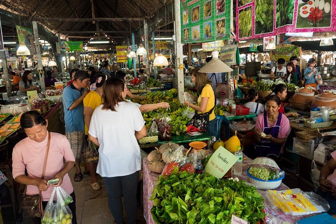 Khlong Lat Mayom & Taling Chan Local Floating Markets Tour (SHA Plus) - What private touring changes