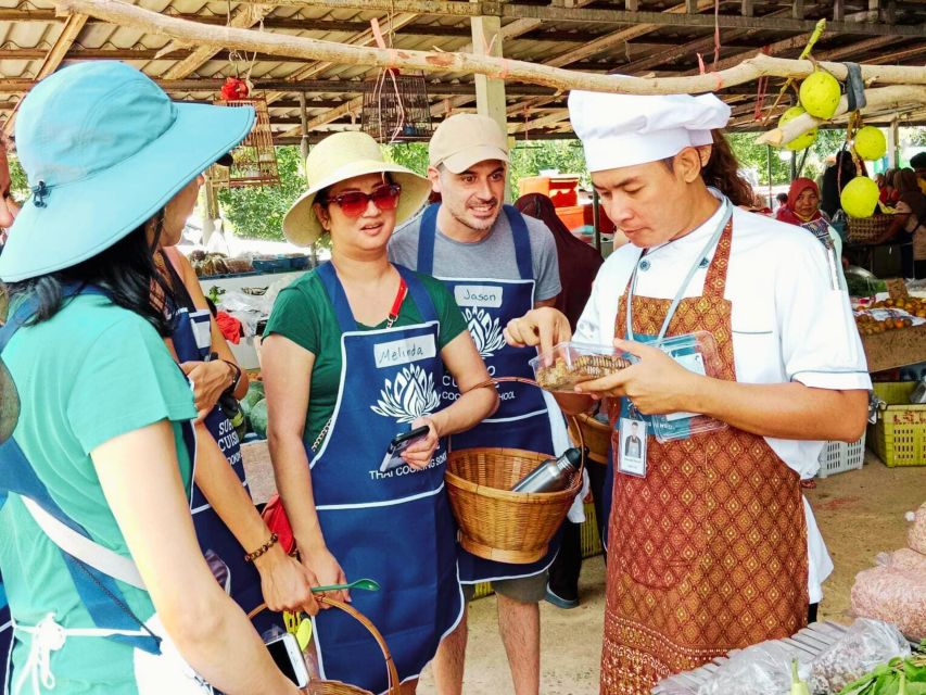 Ko Lanta: Thai Cooking Class with Market Tour and Dinner - Practical details before you reserve