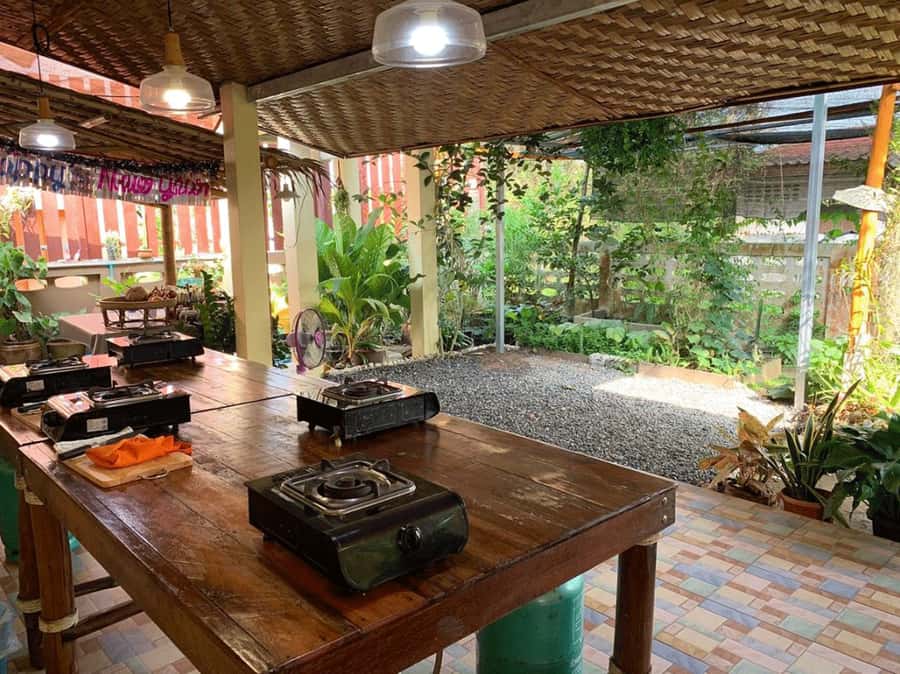 Koh Samui: Thai Cooking Class with Local Market Tour - Choosing from classic Thai dishes