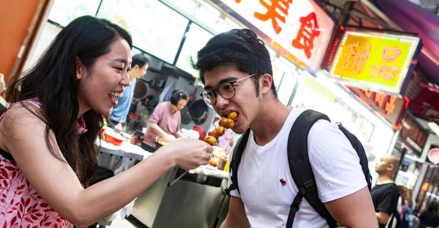 Kowloon: Private Night Markets & Street Food Experience - Dundas Street and Kowloon’s back-alley bars