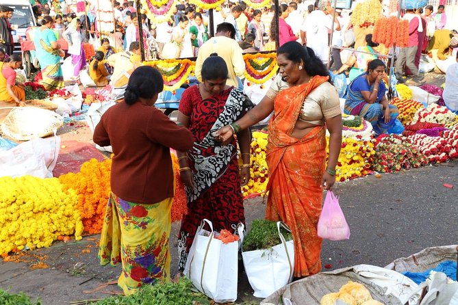 KR Market Photo Walk - What makes this off the usual sightseeing path