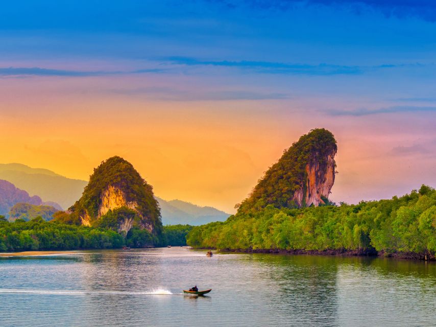 Krabi: Private Sunset Boat Trip and Night Market Tour - Khao Khanap Nam and the sunset view