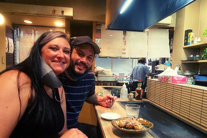 Kuromon Market Tour: All inclusive 6~8 Dishes & 3~4 samplings - Who should book this Kuromon Market experience
