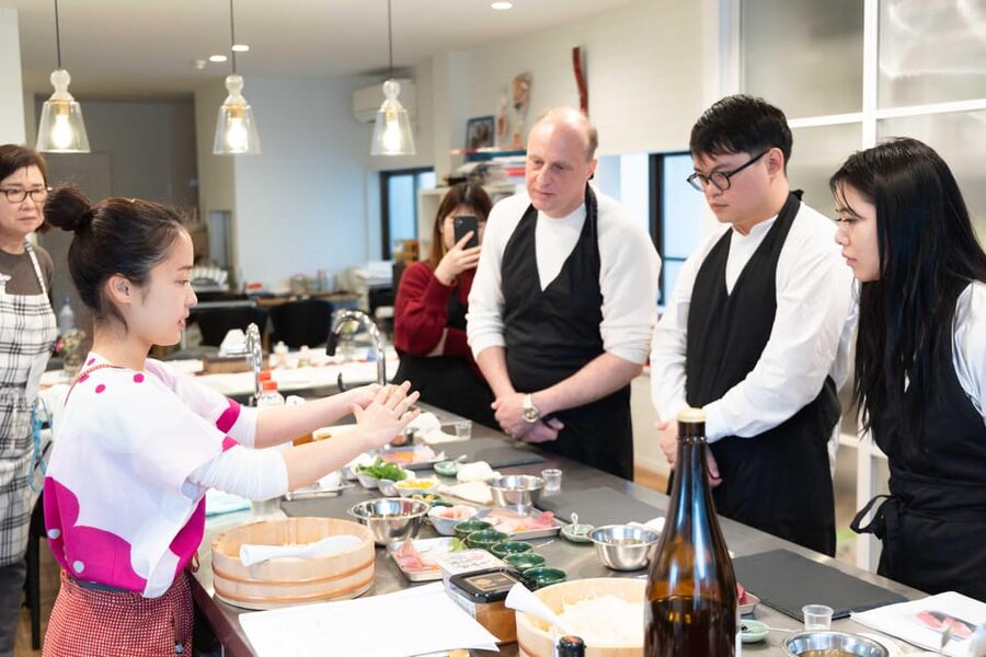 Kyoto: Enjoy Sushi & Market Tour! Best for Family & Couple! - Is $77 a fair price?
