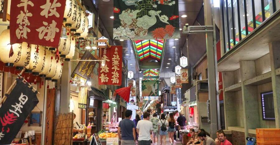 Kyoto: Nishiki Market Brunch Walking Tour-7 Tastings+Brunch - Nishiki-Tenmangu Shrine and the basics of Japanese worship