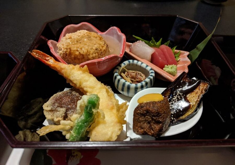 Kyoto: Nishiki Market Food Tour - The food is seasonal, not fixed