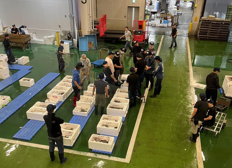 Kyoto: Wholesale Fish Market Walking Tour - Walking through Kyoto City Central Wholesale Market