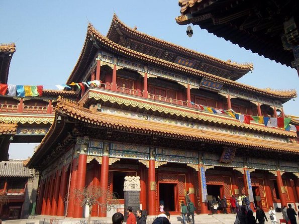Lama Temple, Hutong and Silk & Pearl Market Private Day Tour - Starting at Lama Temple after hotel pickup