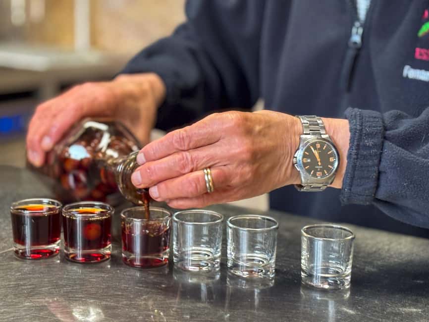 Lisbon: Local Market, Food, and Culture Walking Tour - Back in Baixa for salty snacks and local drinks