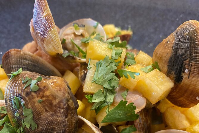 Lisbon Market and Food Tour with Cooking Class and Lunch - Cooking in a professional kitchen