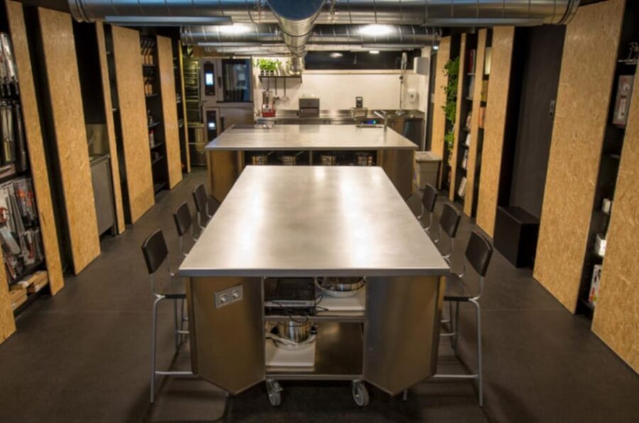 Lisbon: Market Experience & Cooking Class - Should you book the Algés market and cooking class?