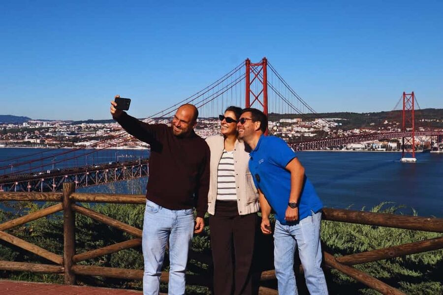 Lisbon: Setúbal Market and Wine tour with Cooking class - Key points at a glance