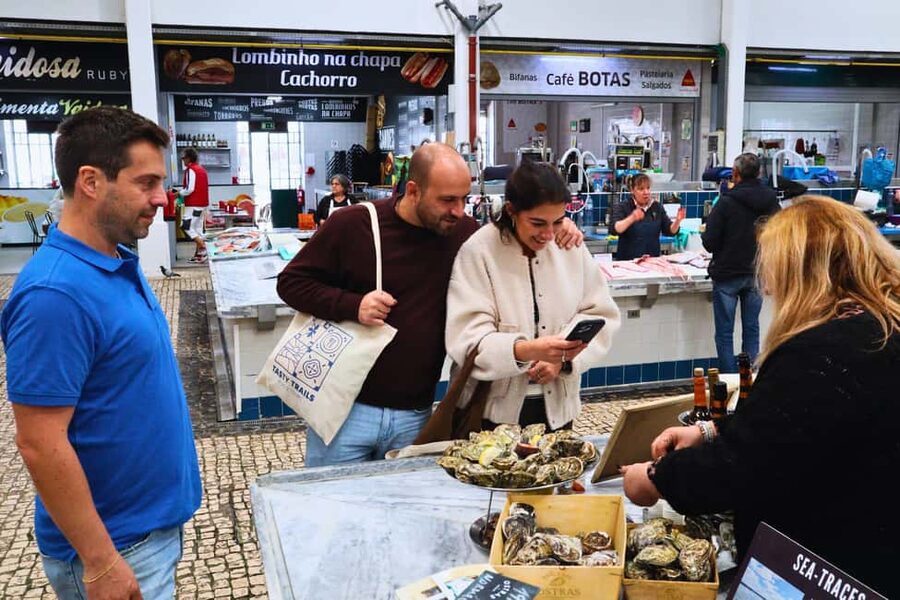 Lisbon: Setúbal Market and Wine tour with Cooking class - Who should book it