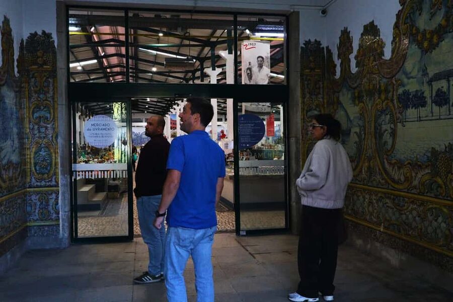 Lisbon: Setúbal Market and Wine tour with Cooking class - Practical value and booking flexibility
