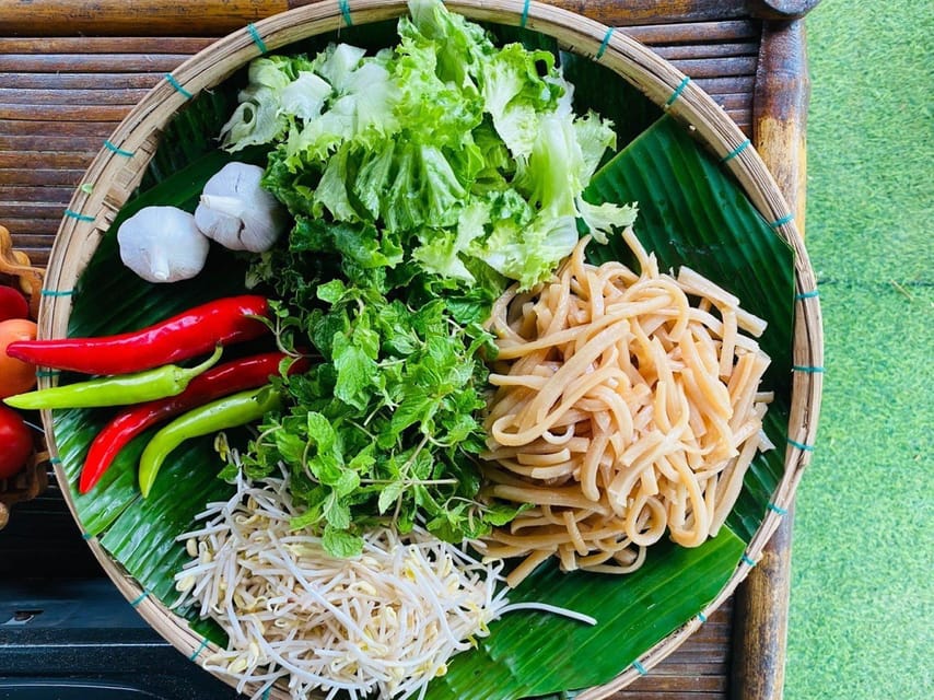 Local market, Basket boat, crab fishing & cooking class - Cooking five Hoi An dishes from market ingredients