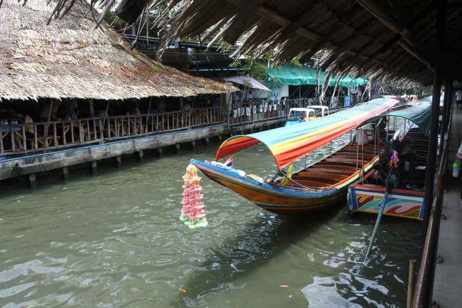 Local Weekend Markets: Khlong Lat Mayom & Chatuchak Tour - Key points to know before booking