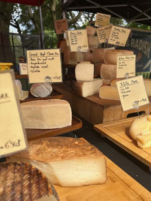 London: Authentic London Sunday Markets Walking Tour - Old Spitalfields Market and the finish