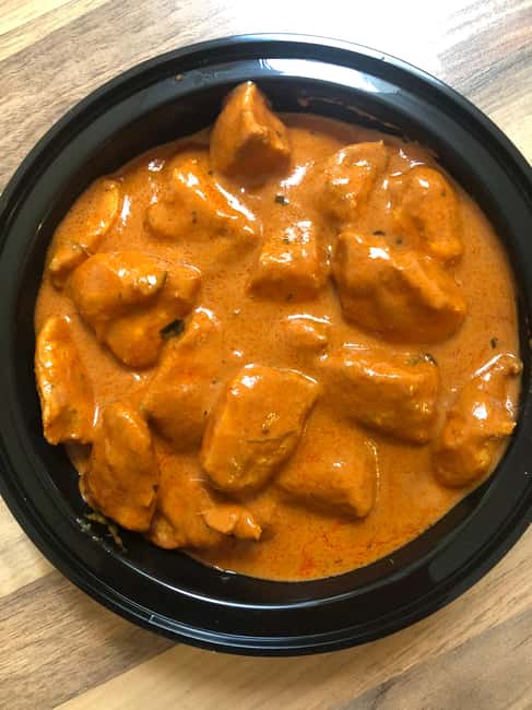 London: Indian Cooking Masterclass with Market Tour - Indian home cooking and British curry